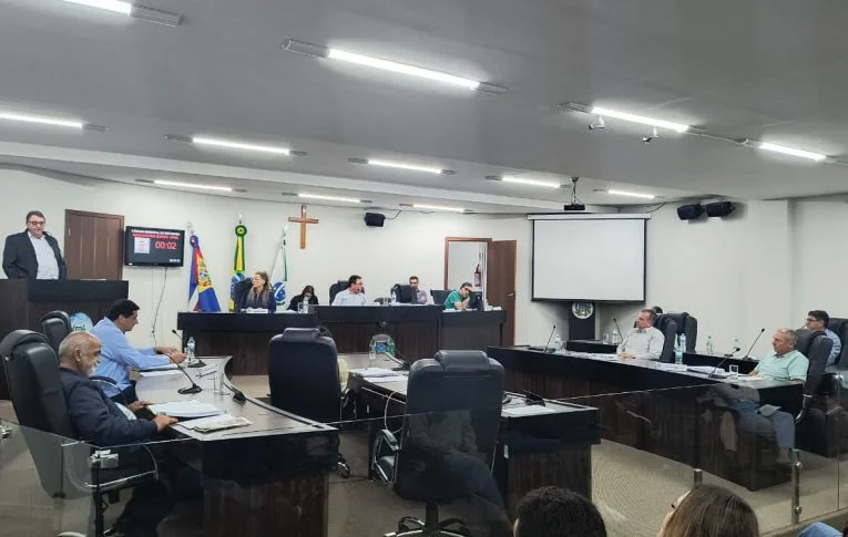 Câmara Municipal de Umuarama aprova Moção contra a venda da Celepar