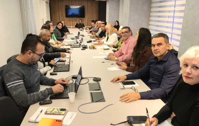 COE Itaú cobra esclarecimentos sobre fechamento de agências, realocação de trabalhadores e condições de trabalho