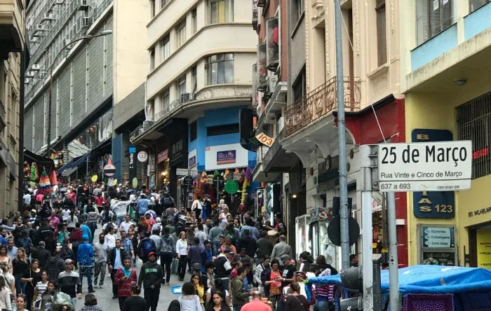 Economia brasileira cresce 0,4% no segundo trimestre, mostra IBGE 