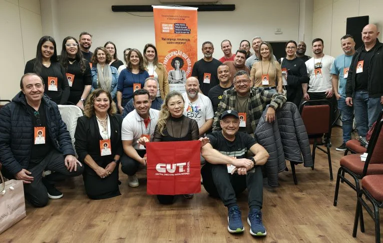 Encontro dos bancários do Itaú no Paraná debate desafios e futuro da categoria