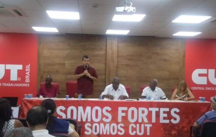 Entidades de aposentados preparam resistência contra reforma da Previdência