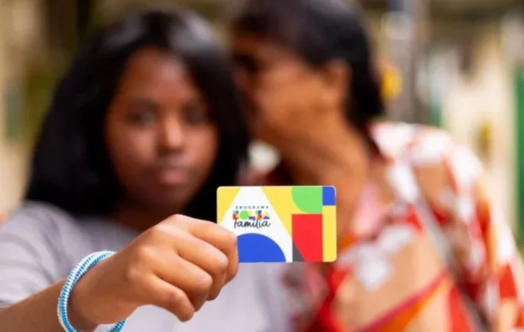 ‘Filhos’ do Bolsa Família: 70% dos jovens deixam o programa em uma década