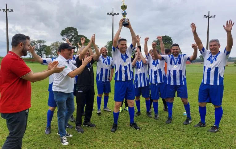 Guarapuava é campeã do 1º Torneio de Futebol Suíço do Pactu