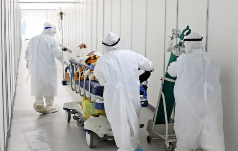 Mais um dia letal da covid-19 no Brasil: foram 1.194 mortos em 24 horas