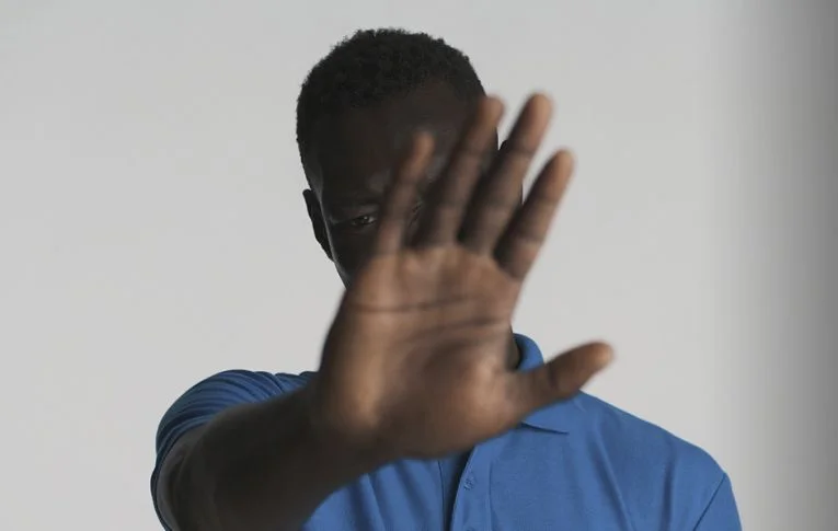 Negros seguem como principais vítimas da violência no Brasil, mostra Anuário de Segurança 2025
