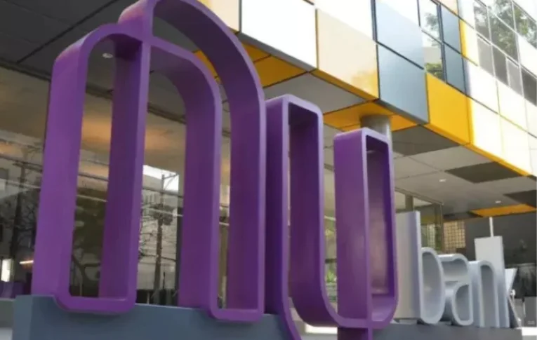 Nubank: a máscara caiu?