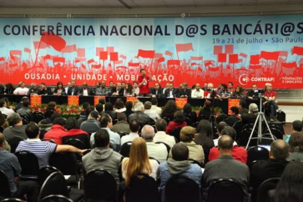 Esse é momento de ousar e ir pra luta buscar novas conquistas, diz Contraf