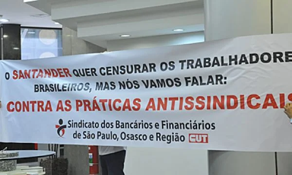 Dia Internacional de Luta protesta contra práticas antissindicais do Santander