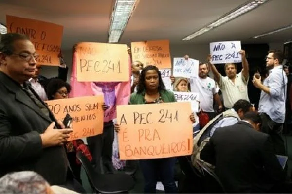 Ipea apresenta estudos que confirmam a ação criminosa da PEC 241