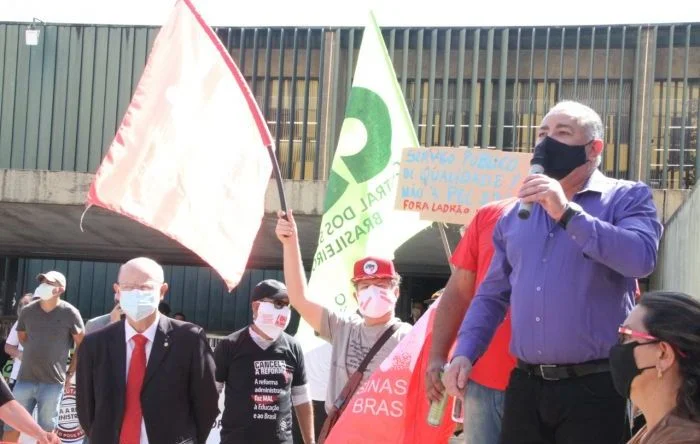 PEC 32 é uma tragédia e vai ter resistência, afirma presidente da CUT, em Brasília