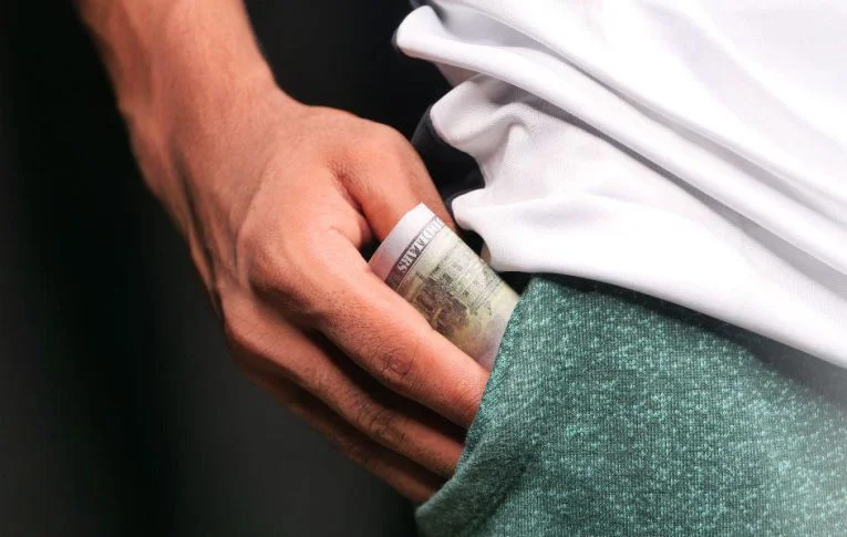 Segundo Dieese, altas rendas não contribuem sequer com 10% da alíquota do IR
