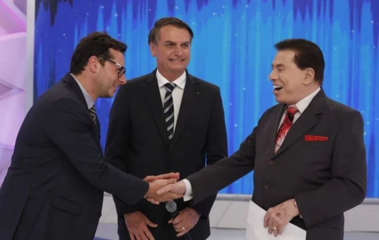 Silvio Santos barra principal telejornal do SBT após repercussão de reunião