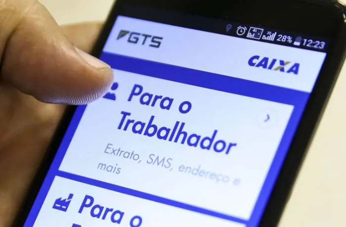 Governo libera R$ 3,9 bi do FGTS a trabalhadores prejudicados pelo saque-aniversário 