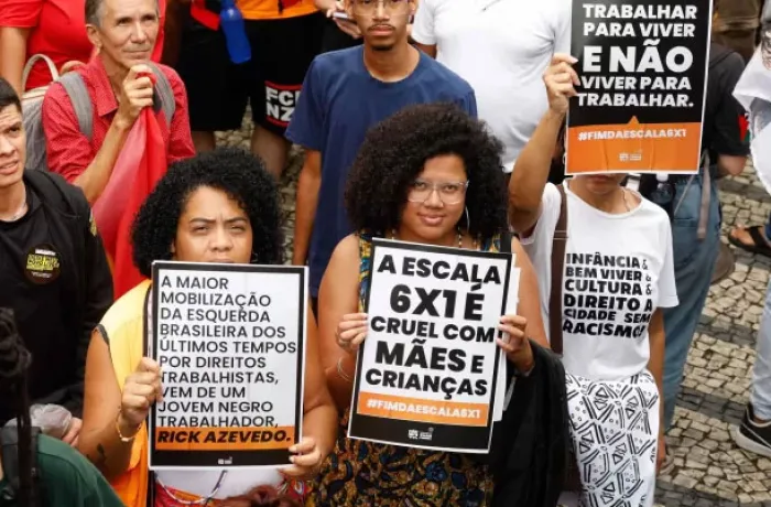 Mês da Mulher: fim da escala 6x1 é estratégico para enfrentar a sobrecarga feminina 