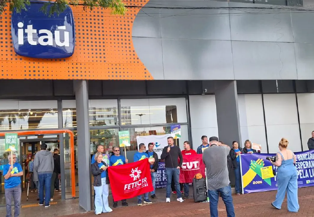 Campanha nacional dos bancários avança e caravana do Paraná chega a Apucarana